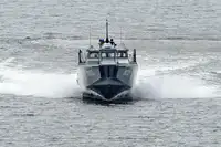 Deniz Kuvvetleri / Askeri gemiler satılık