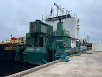 Dredger (Kazık çakma gemisi) satılık
