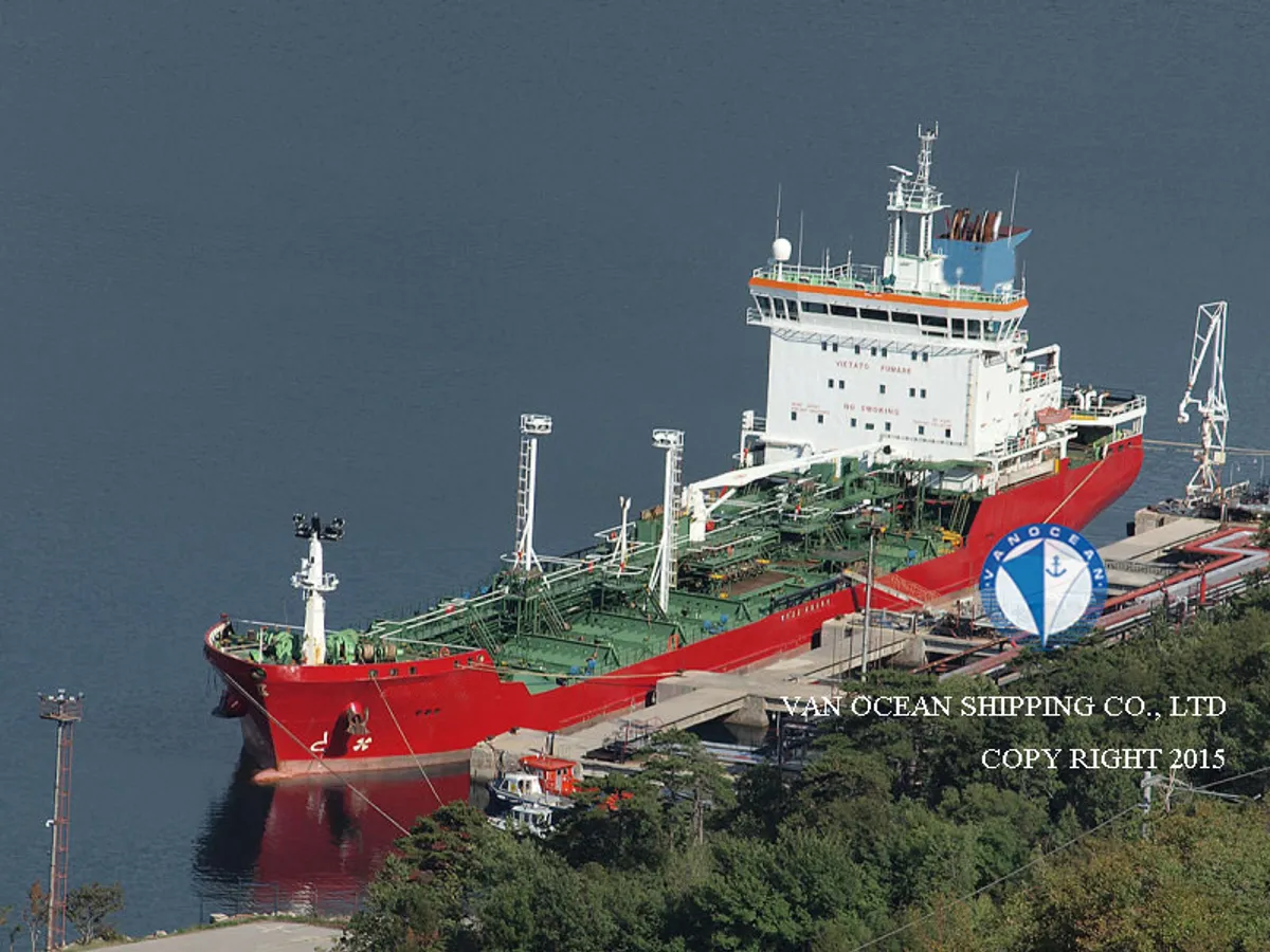 Petrol/Kimyasal tankeri satılık