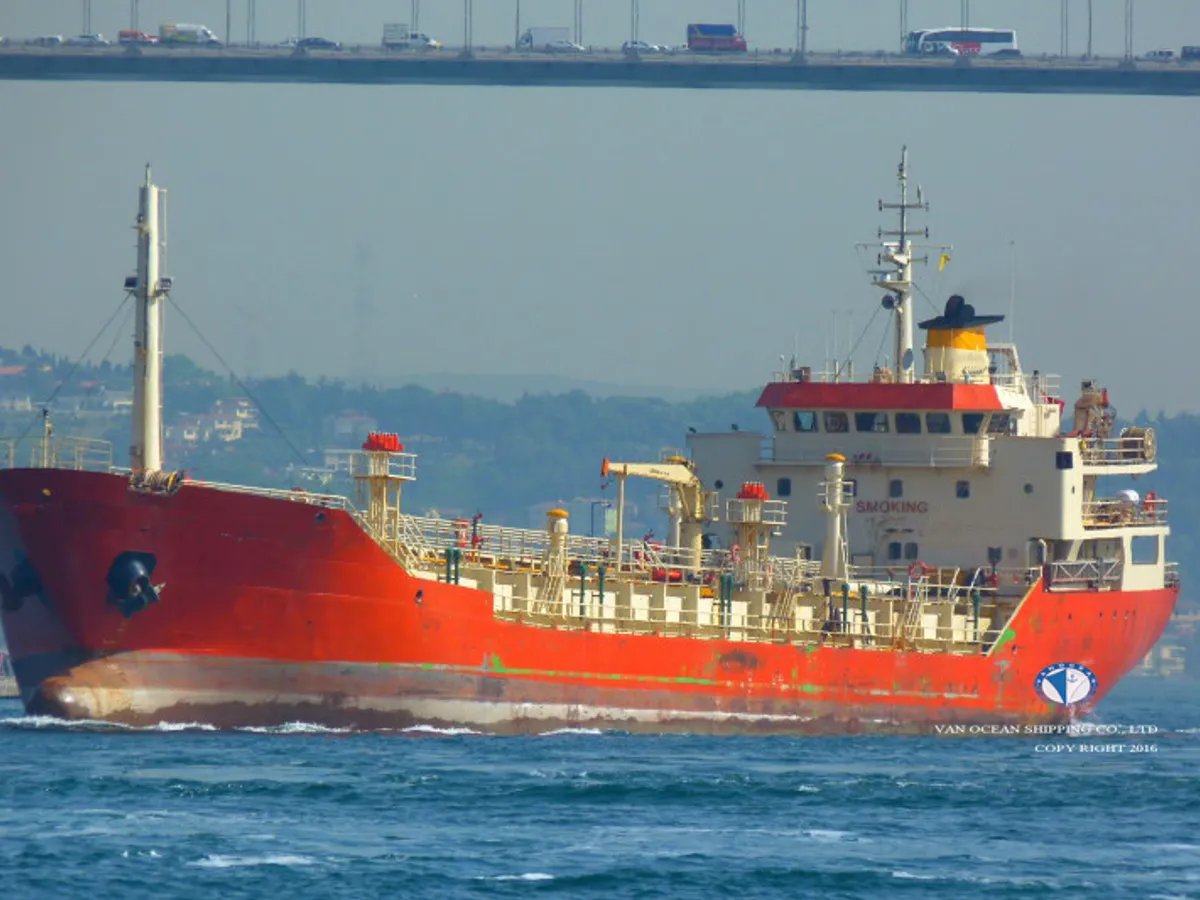 Petrol/Kimyasal tankeri satılık