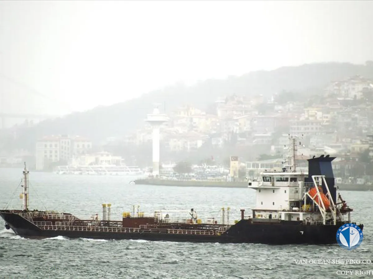 Petrol/Kimyasal tankeri satılık