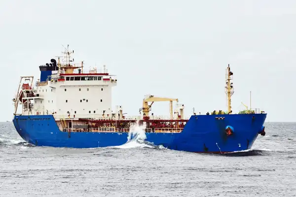 Oil/Chemical tanker for sale