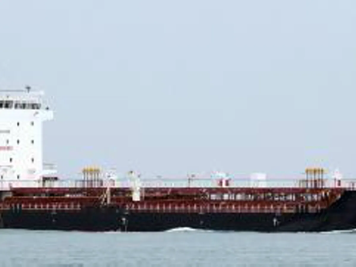Petrol/Kimyasal tankeri satılık
