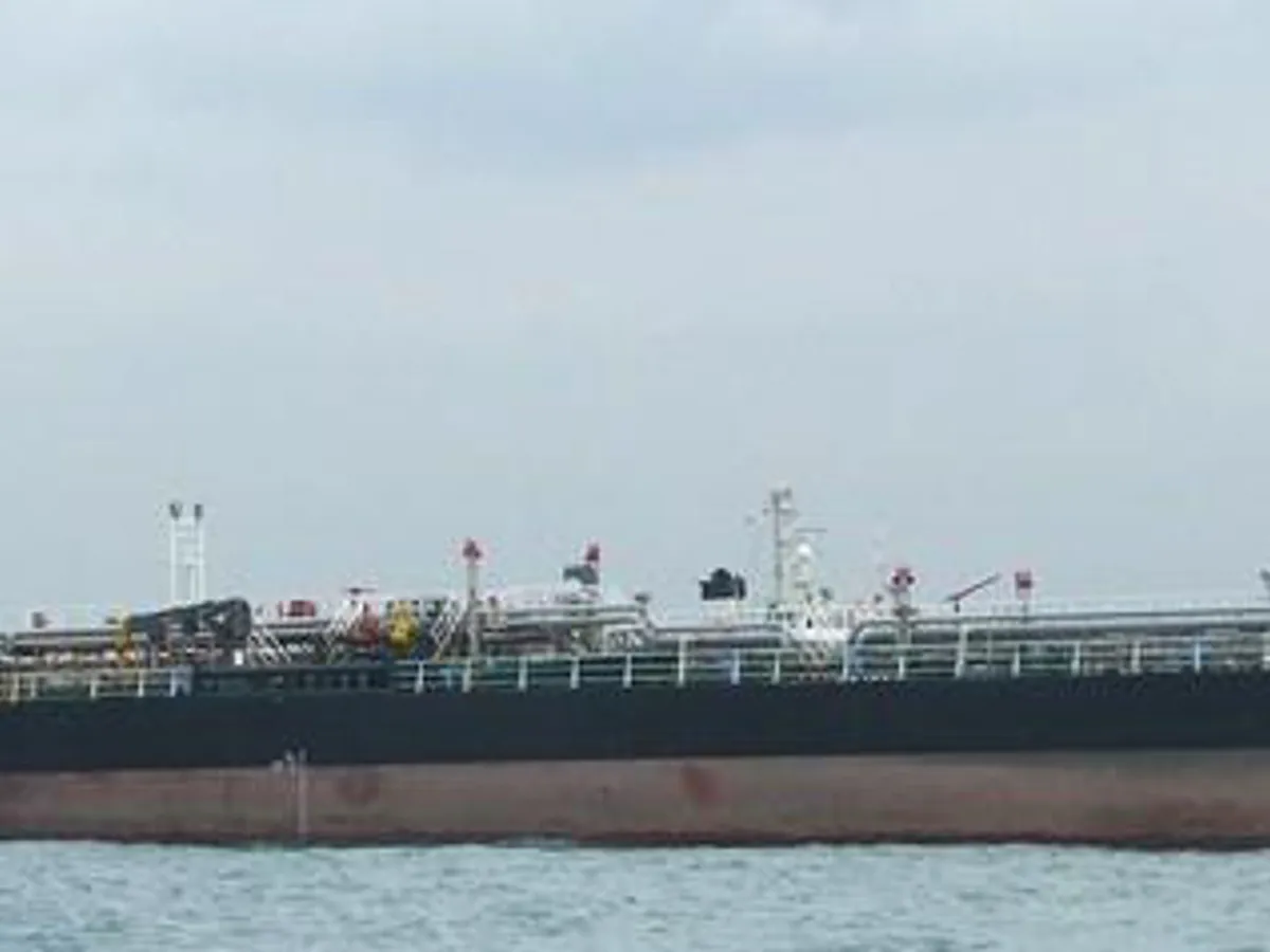 Petrol/Kimyasal tankeri satılık