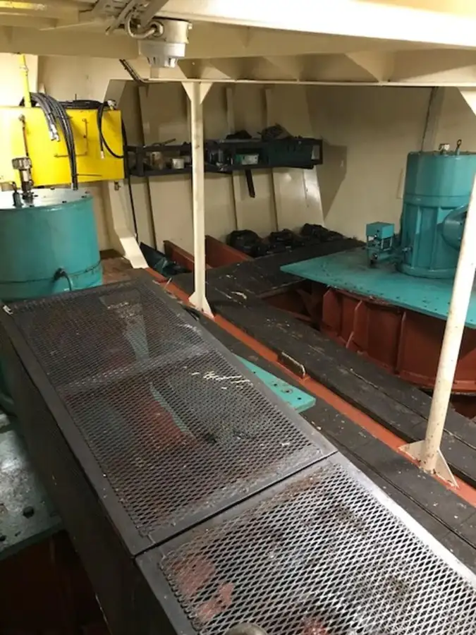 Dredger (Kazık çakma gemisi) satılık