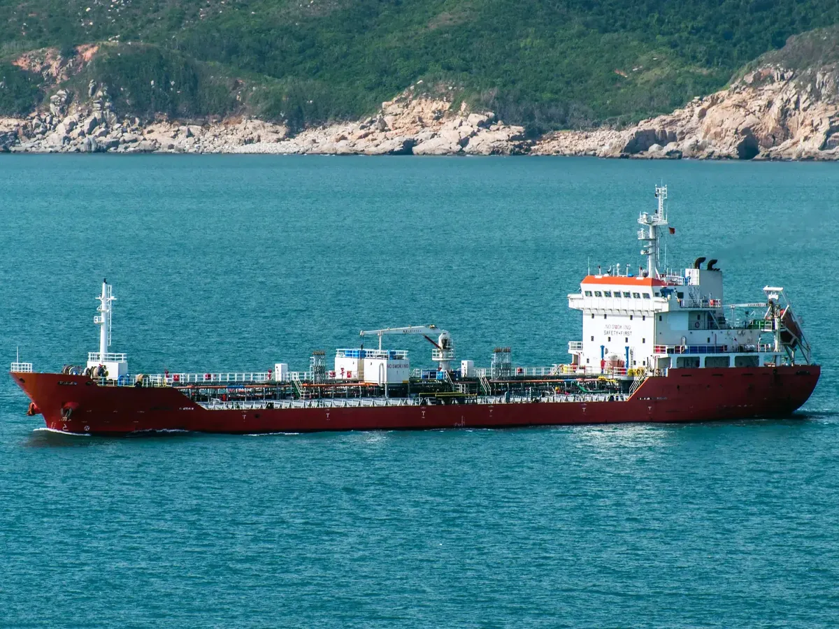 Petrol/Kimyasal tankeri satılık