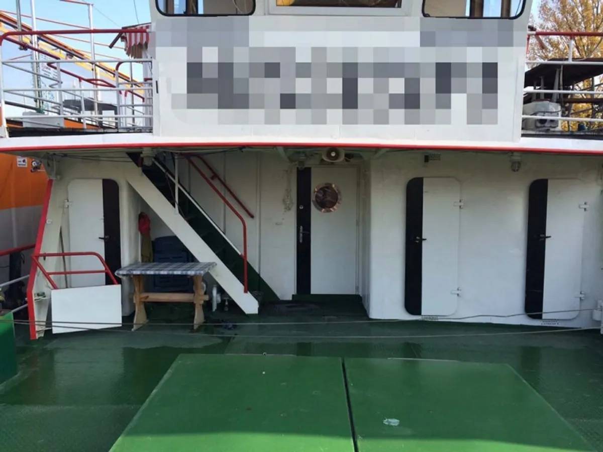 Konteyner gemisi satılık