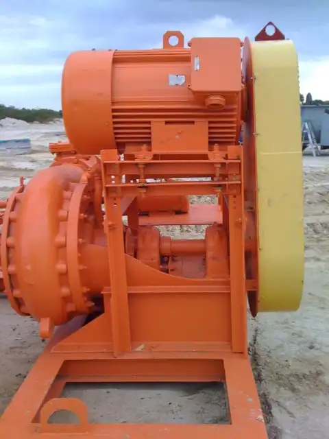 Dredger (Kazık çakma gemisi) satılık
