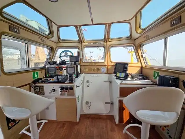 Devriye botu satılık