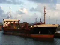 Dredger (Kazık çakma gemisi) satılık