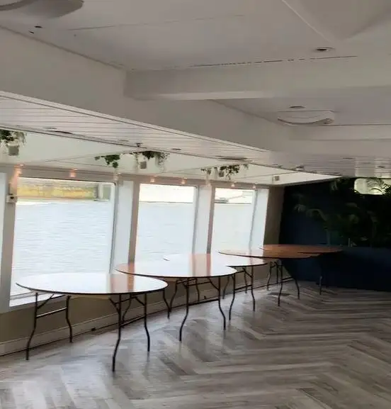 Kruvaziyer feribotu satılık