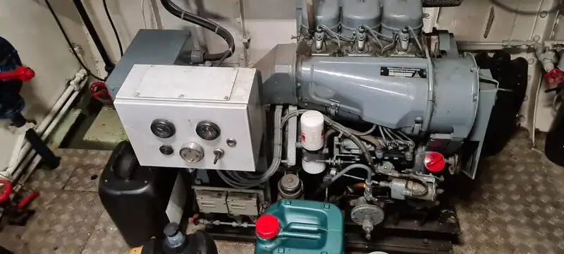 Petrol/Kimyasal tankeri satılık