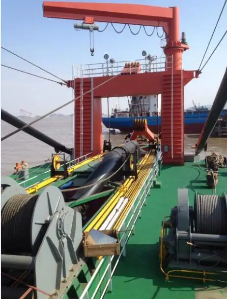 Dredger (Kazık çakma gemisi) satılık