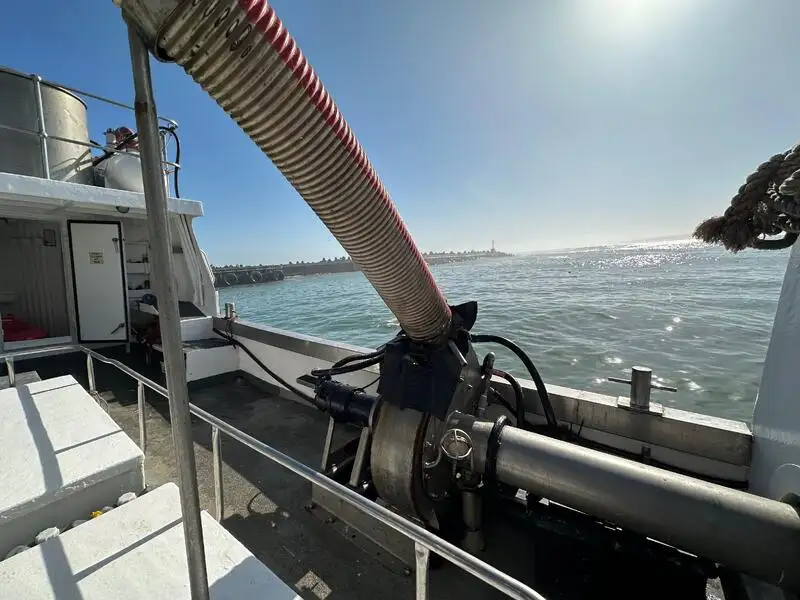Dredger (Kazık çakma gemisi) satılık