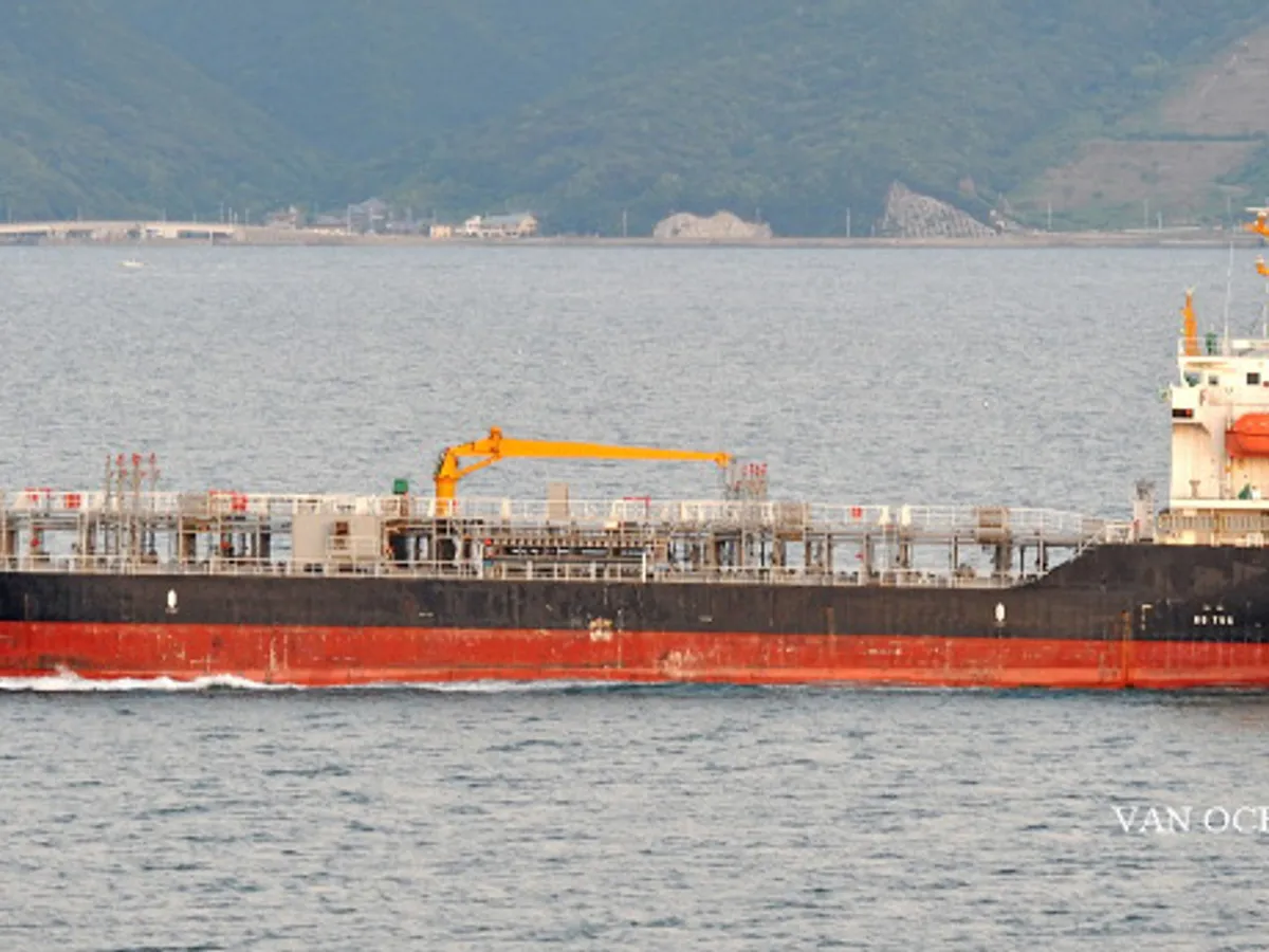 Petrol/Kimyasal tankeri satılık