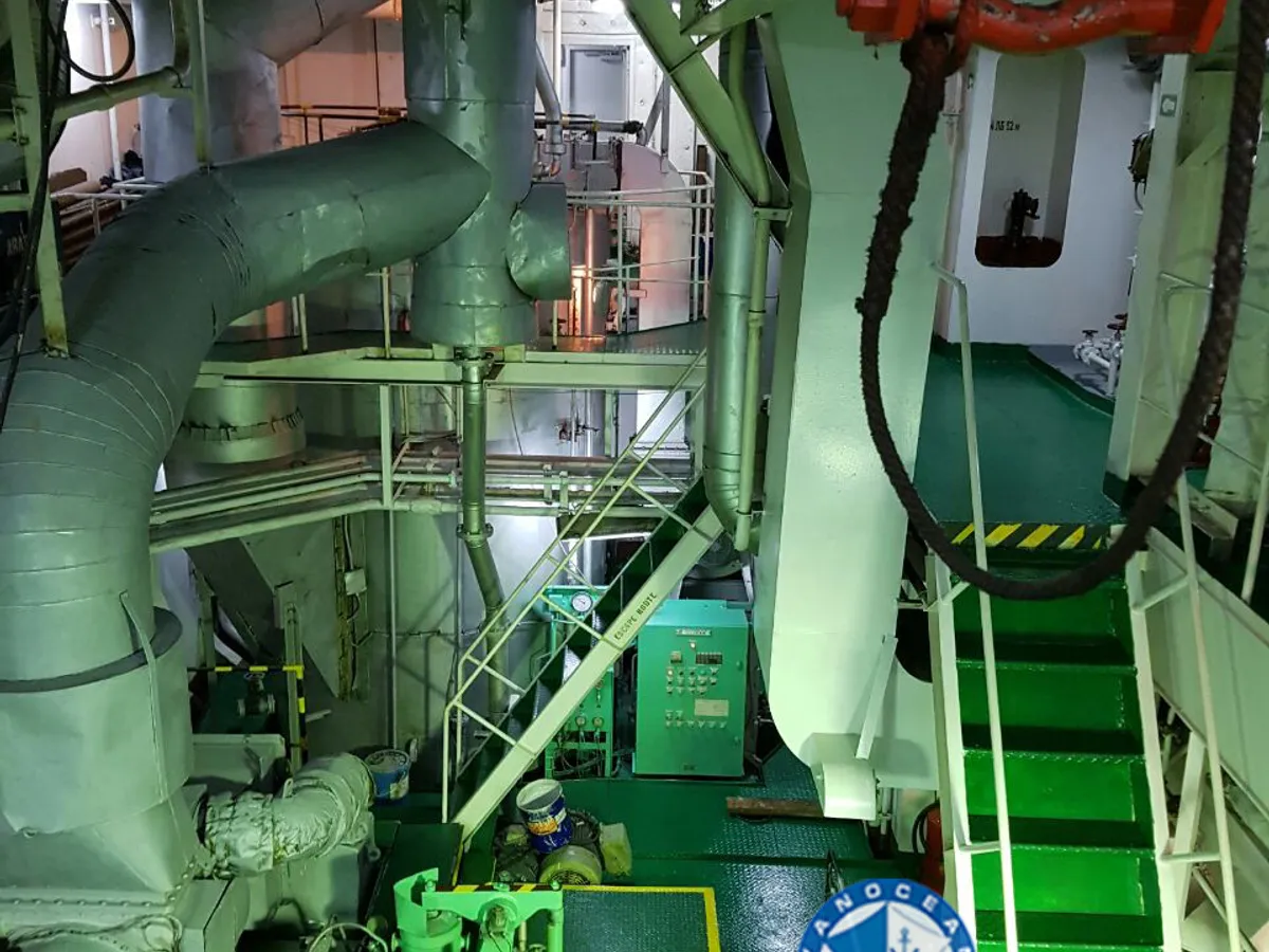 Petrol/Kimyasal tankeri satılık