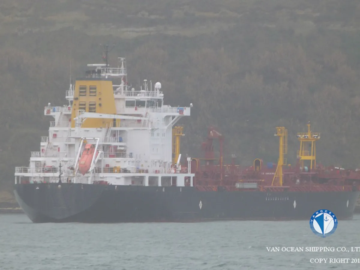 Petrol/Kimyasal tankeri satılık