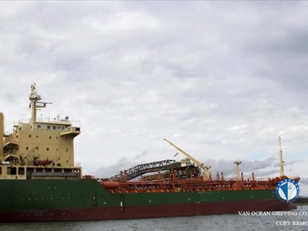 Petrol/Kimyasal tankeri satılık