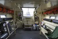 Deniz Kuvvetleri / Askeri gemiler satılık