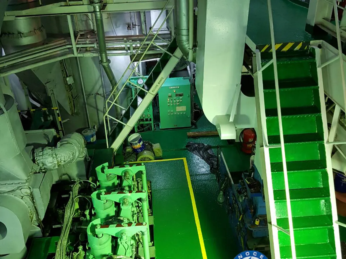Petrol/Kimyasal tankeri satılık