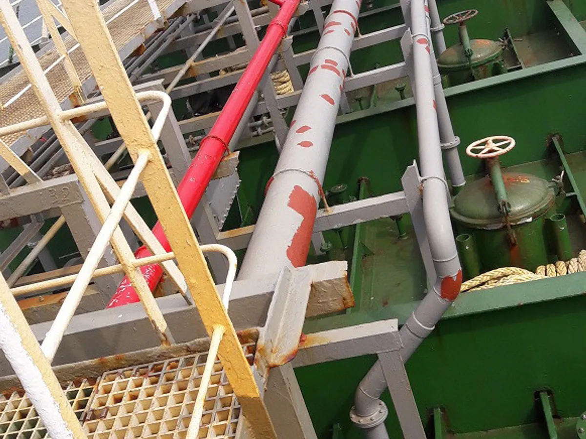 Petrol/Kimyasal tankeri satılık