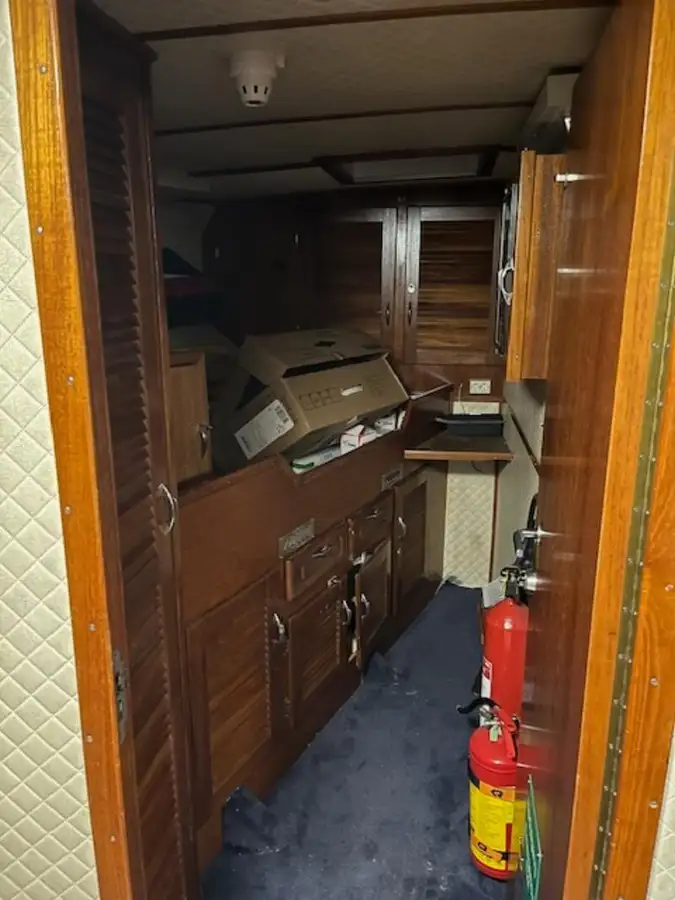 Devriye botu satılık
