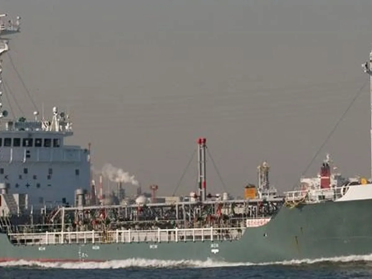 Petrol/Kimyasal tankeri satılık