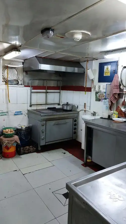 Petrol/Kimyasal tankeri satılık