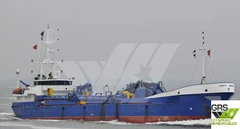 Dredger (Kazık çakma gemisi) satılık