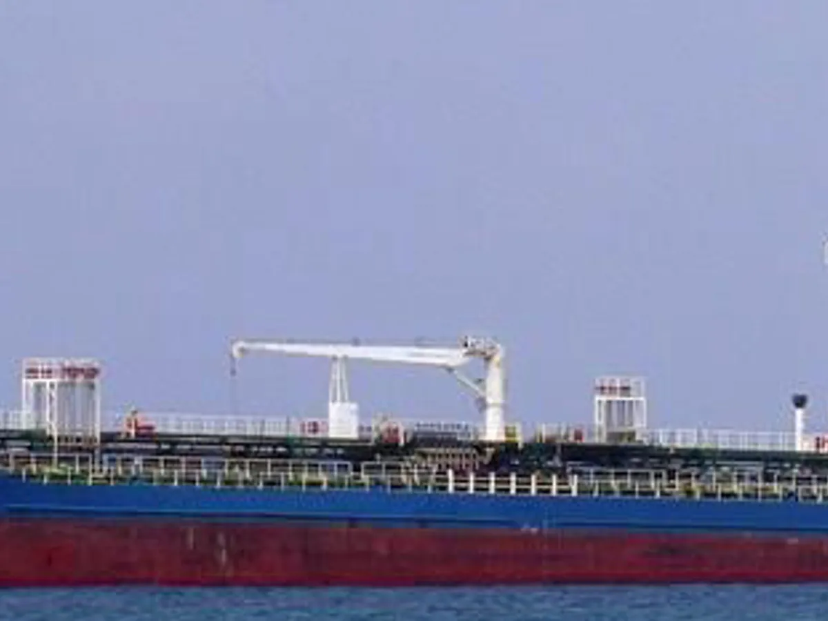 Petrol/Kimyasal tankeri satılık