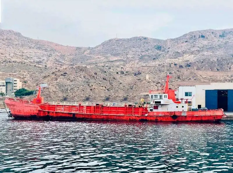 Konteyner gemisi satılık