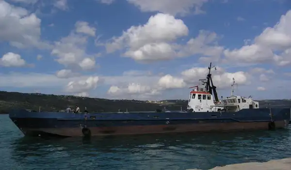 Oil/Chemical tanker for sale
