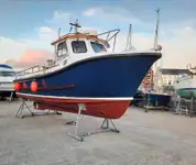 Küçük yük gemisi satılık