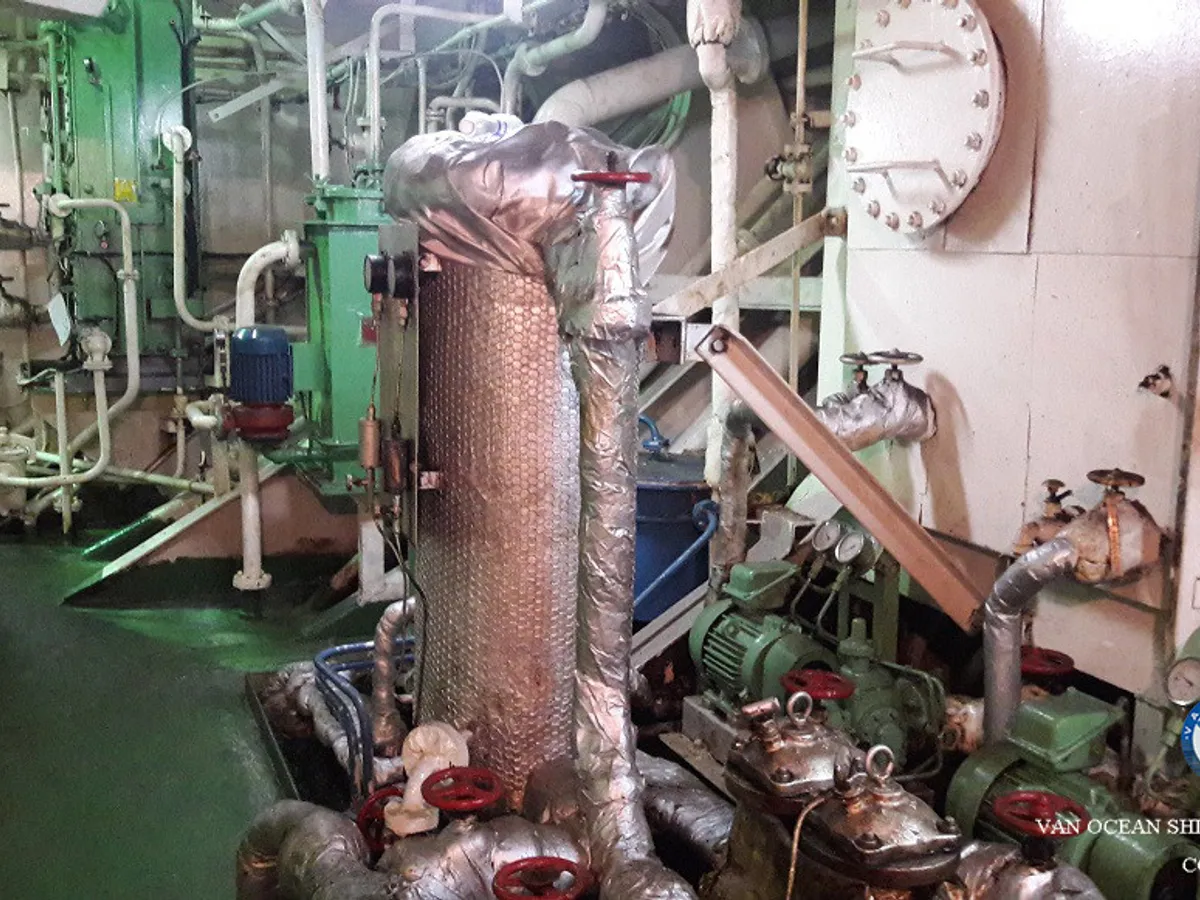 Petrol/Kimyasal tankeri satılık