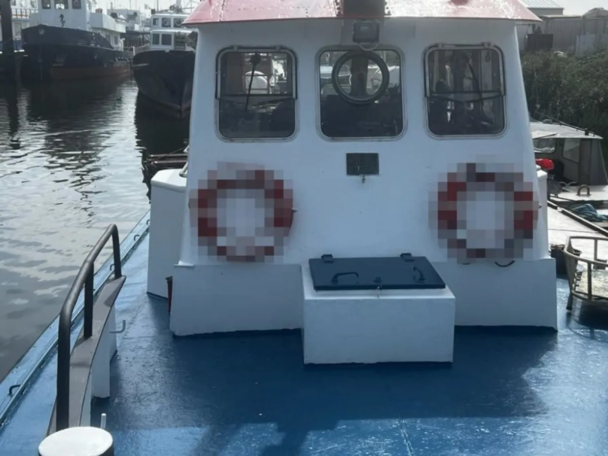 Devriye botu satılık