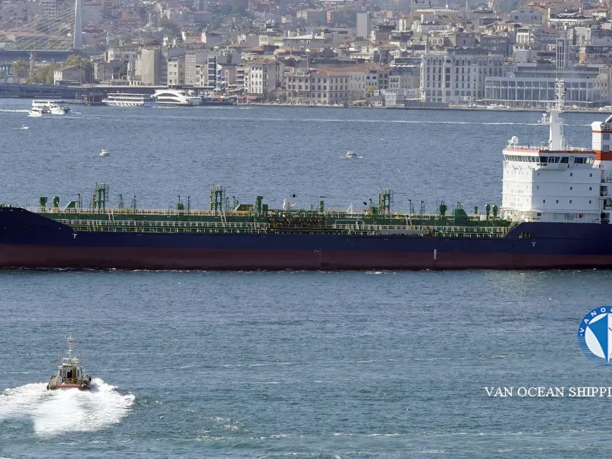 Petrol/Kimyasal tankeri satılık