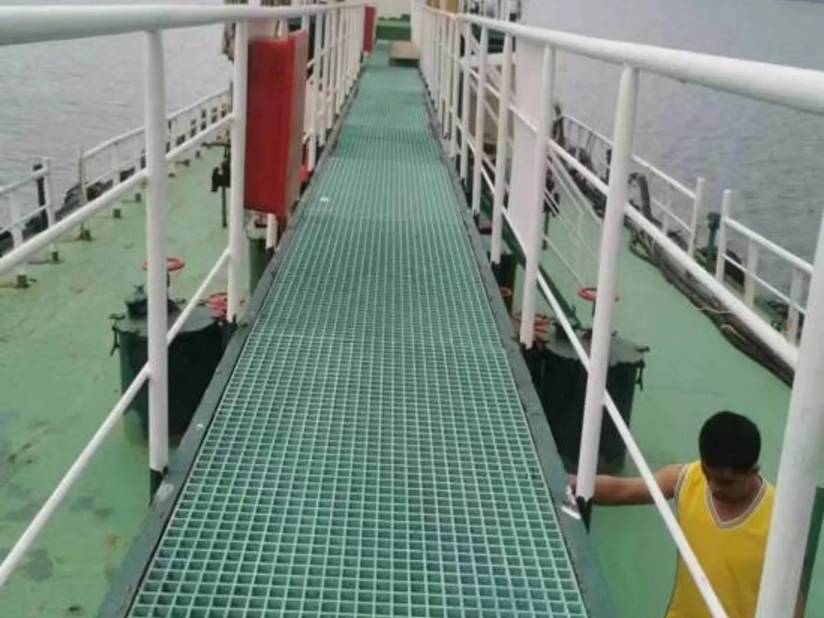 Petrol/Kimyasal tankeri satılık