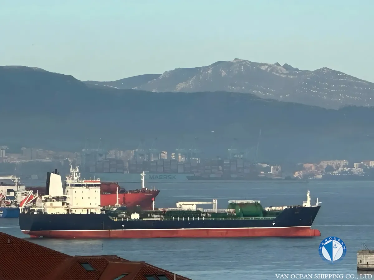 Petrol/Kimyasal tankeri satılık