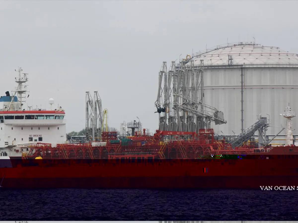 Petrol/Kimyasal tankeri satılık