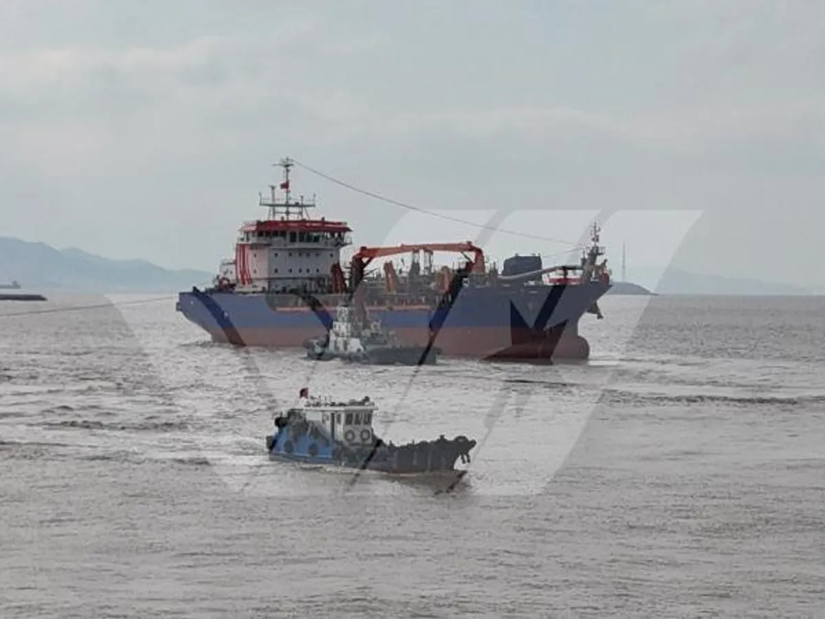 Dredger (Kazık çakma gemisi) satılık