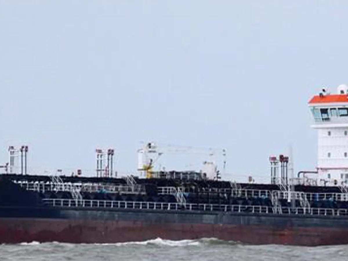 Petrol/Kimyasal tankeri satılık