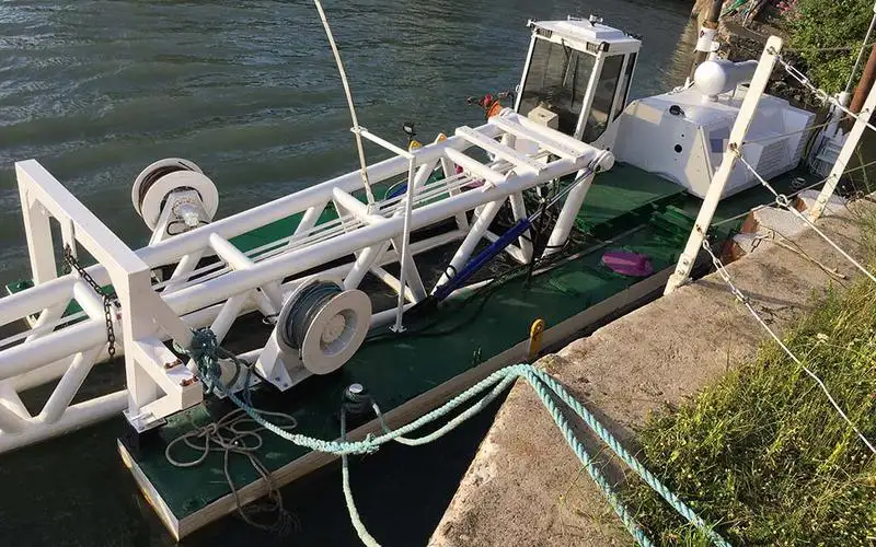 Dredger (Kazık çakma gemisi) satılık