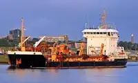 Dredger (Kazık çakma gemisi) satılık