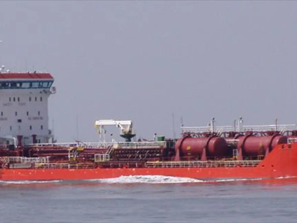 Petrol/Kimyasal tankeri satılık
