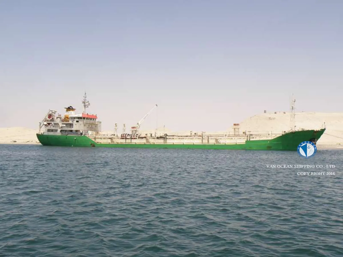 Petrol/Kimyasal tankeri satılık