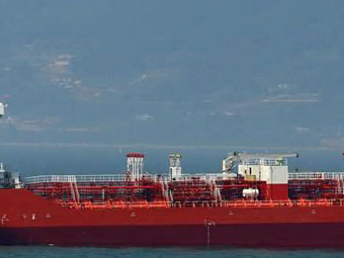 Petrol/Kimyasal tankeri satılık