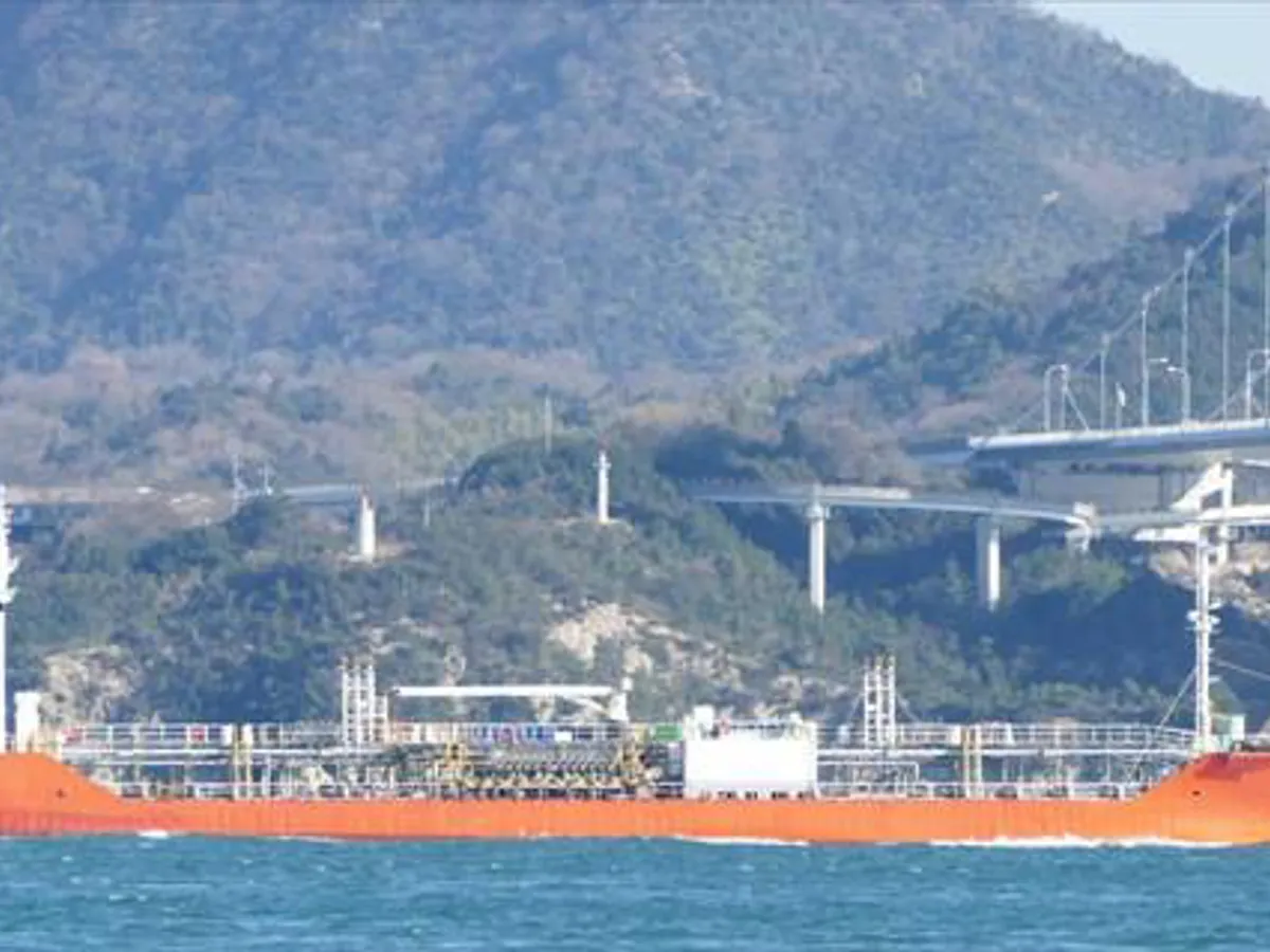 Petrol/Kimyasal tankeri satılık