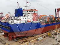 Dredger (Kazık çakma gemisi) satılık