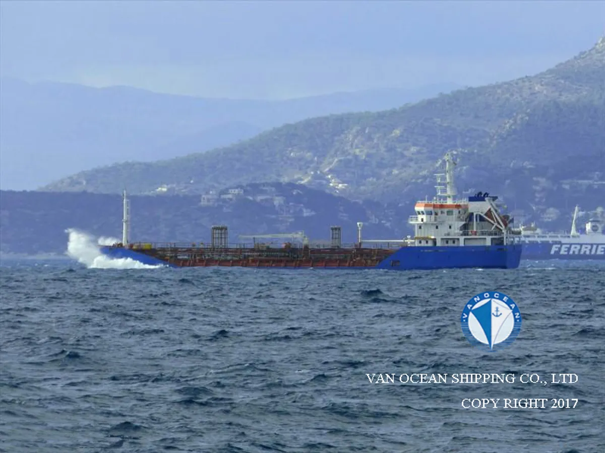Petrol/Kimyasal tankeri satılık