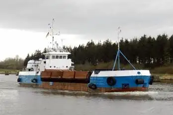 Dredger (Kazık çakma gemisi) satılık